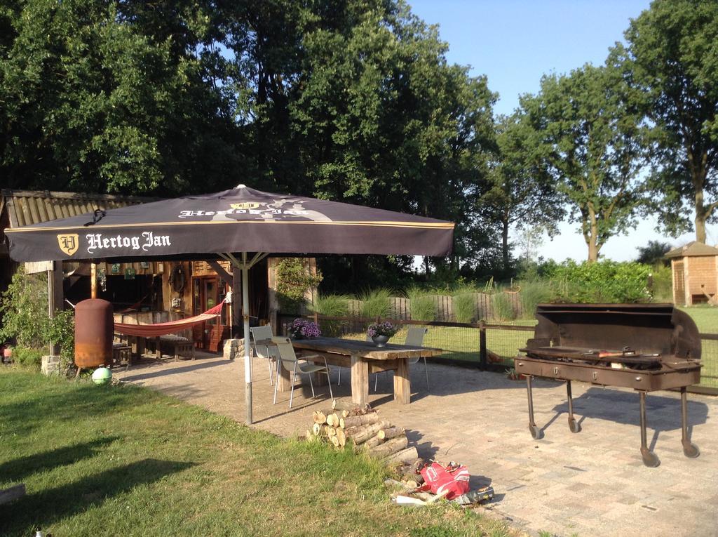 Bed En Boterham Hoeve Boord Ven Bed and Breakfast Eersel Exteriör bild